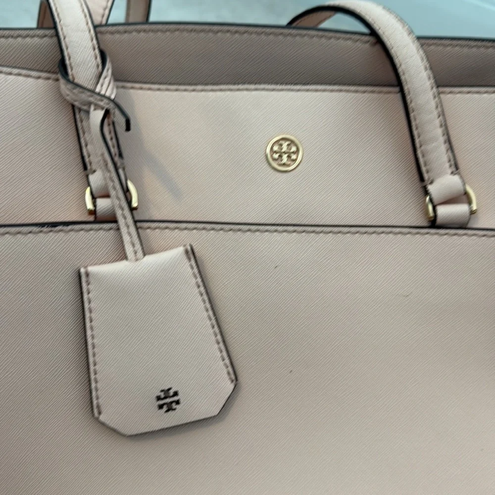 Tory Burch blush pink tote - Picture 3 of 10